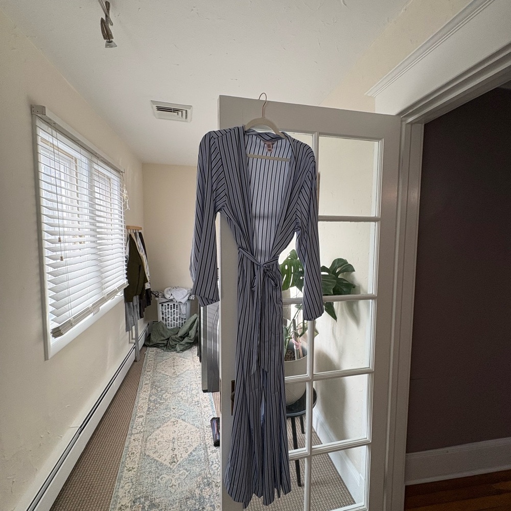 Striped Long Sleeve Robe